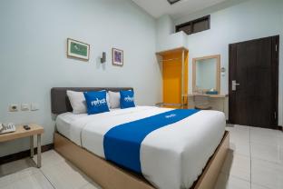 rehat at sentra inn bandung