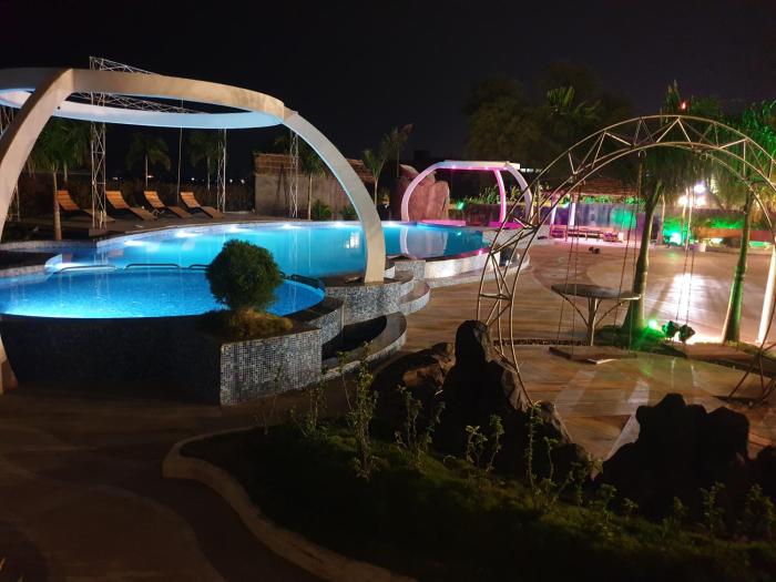 hotel mittal paradise