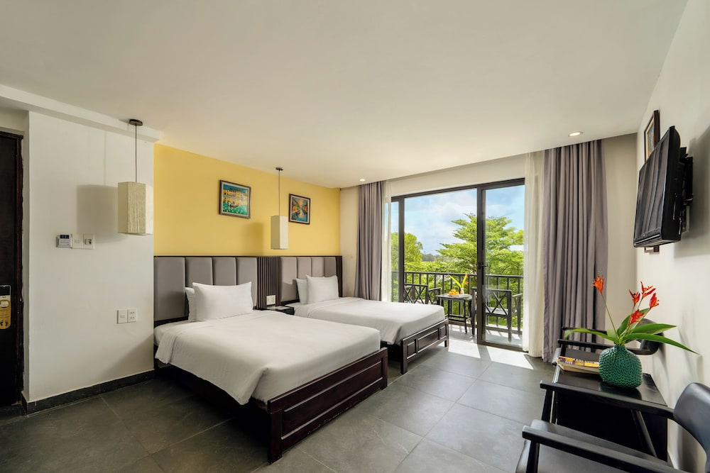 gia huy riverside hotel hoi an