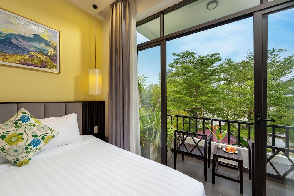 gia huy riverside hotel hoi an
