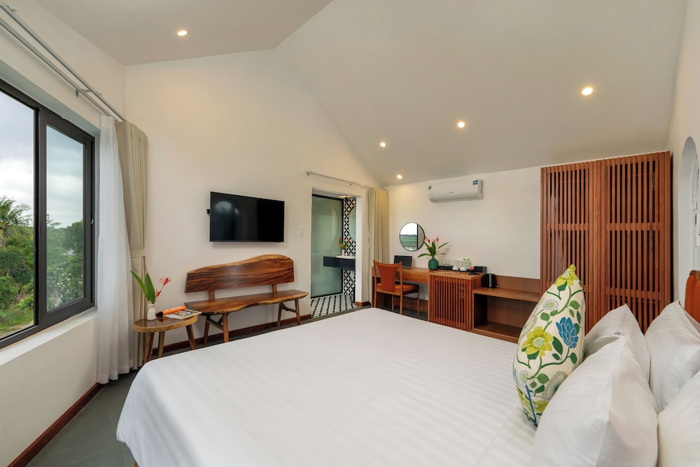 gia huy riverside hotel hoi an
