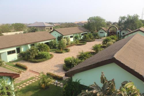 travellers palm court