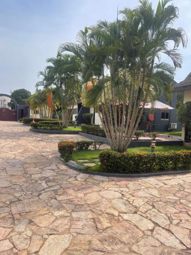 travellers palm court