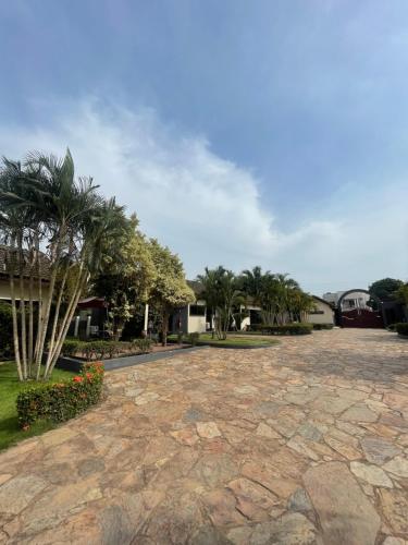 travellers palm court