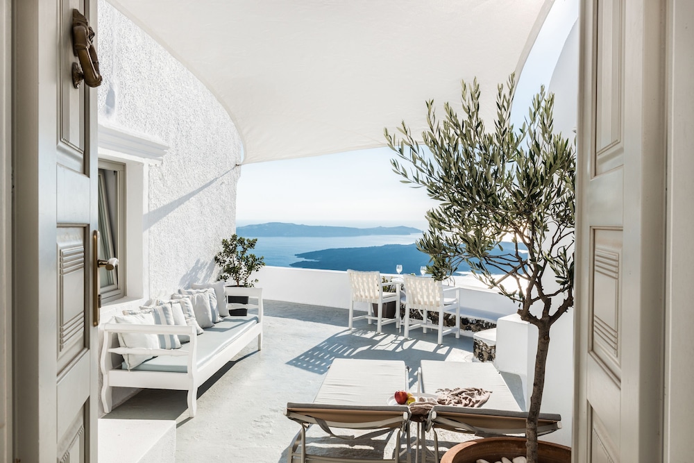 on the rocks santorini adults only