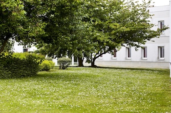 kyriad eco roissy airport paris charles de gaulle