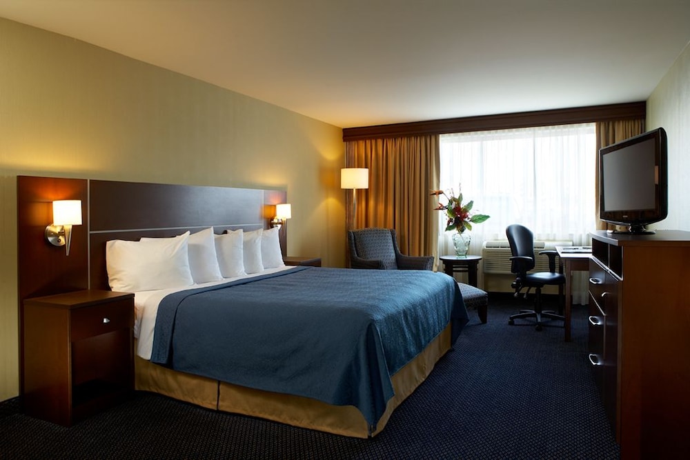 quality inn and suites brossard