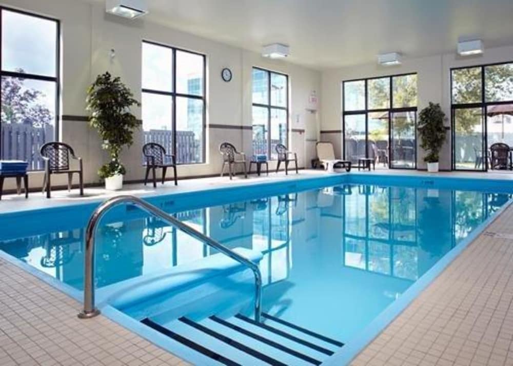 quality inn and suites brossard