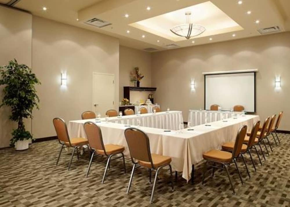 quality inn and suites brossard
