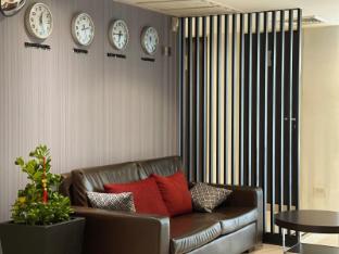 24 inn at bts phrom phong