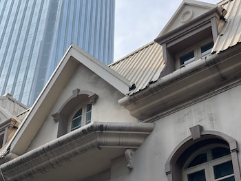 24 inn at bts phrom phong