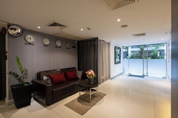 24 inn at bts phrom phong