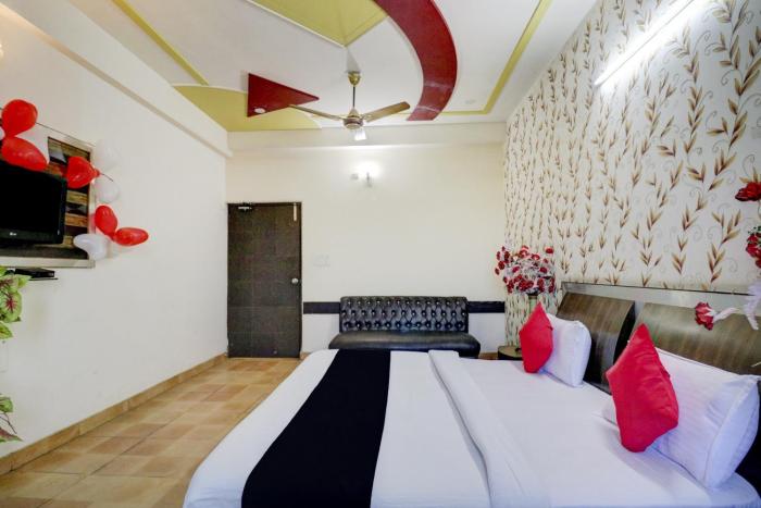 hotel o mukut mahal