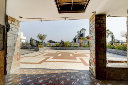 hotel o mukut mahal