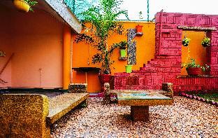 la courtyard