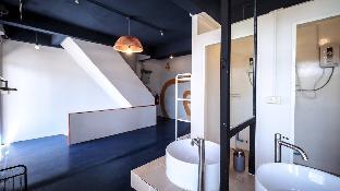 arawana hostel silom