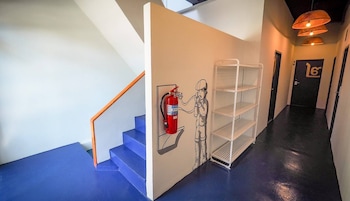 arawana hostel silom