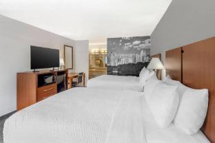 clarion pointe morrow atlanta south