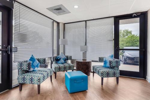 clarion pointe morrow atlanta south