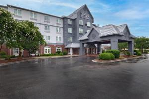 Spark By Hilton Summerville,,3 star