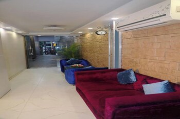 hotel planet four