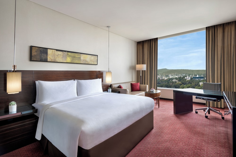 jw marriott hotel pune