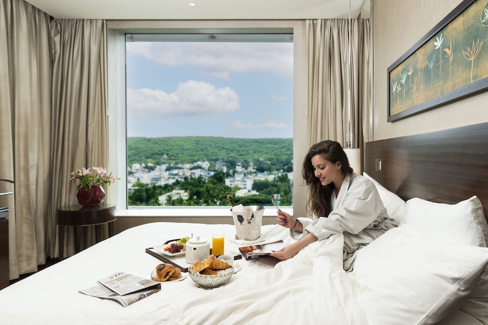 jw marriott hotel pune