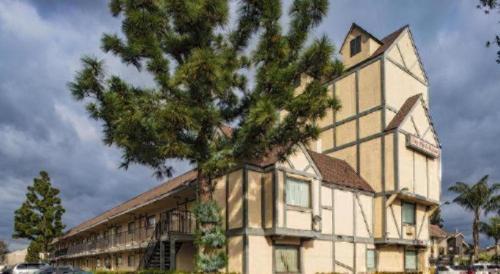 lemon heights inn