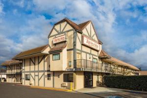 lemon heights inn