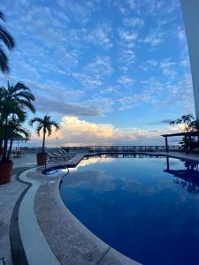 costa sur all inclusive resort