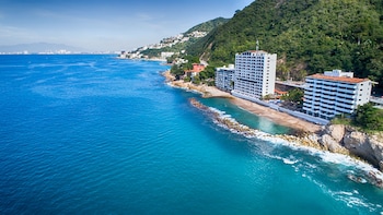 costa sur all inclusive resort