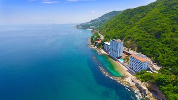costa sur all inclusive resort