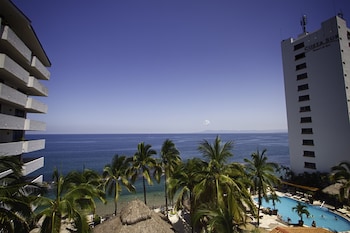 costa sur all inclusive resort