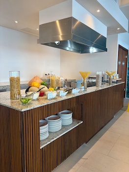 costa sur all inclusive resort