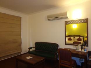 Hotel Ambica Palace,New Delhi>>Delhi,3 star