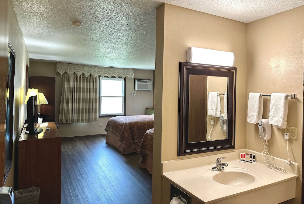 days inn by wyndham denison ia