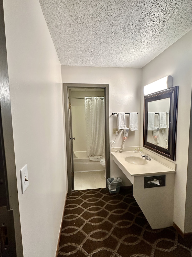 days inn by wyndham denison ia