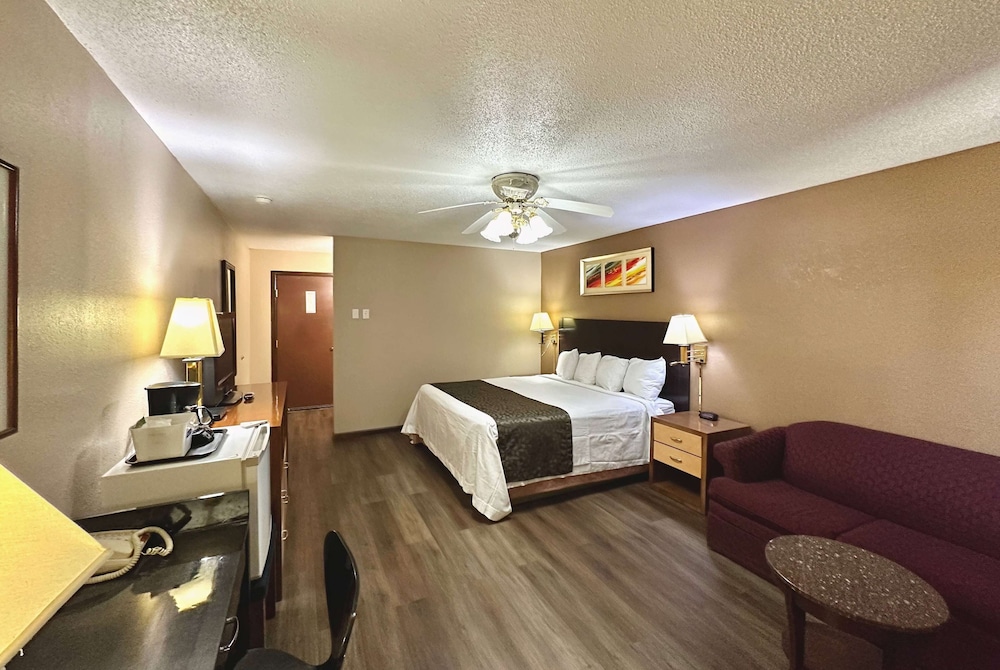 days inn by wyndham denison ia