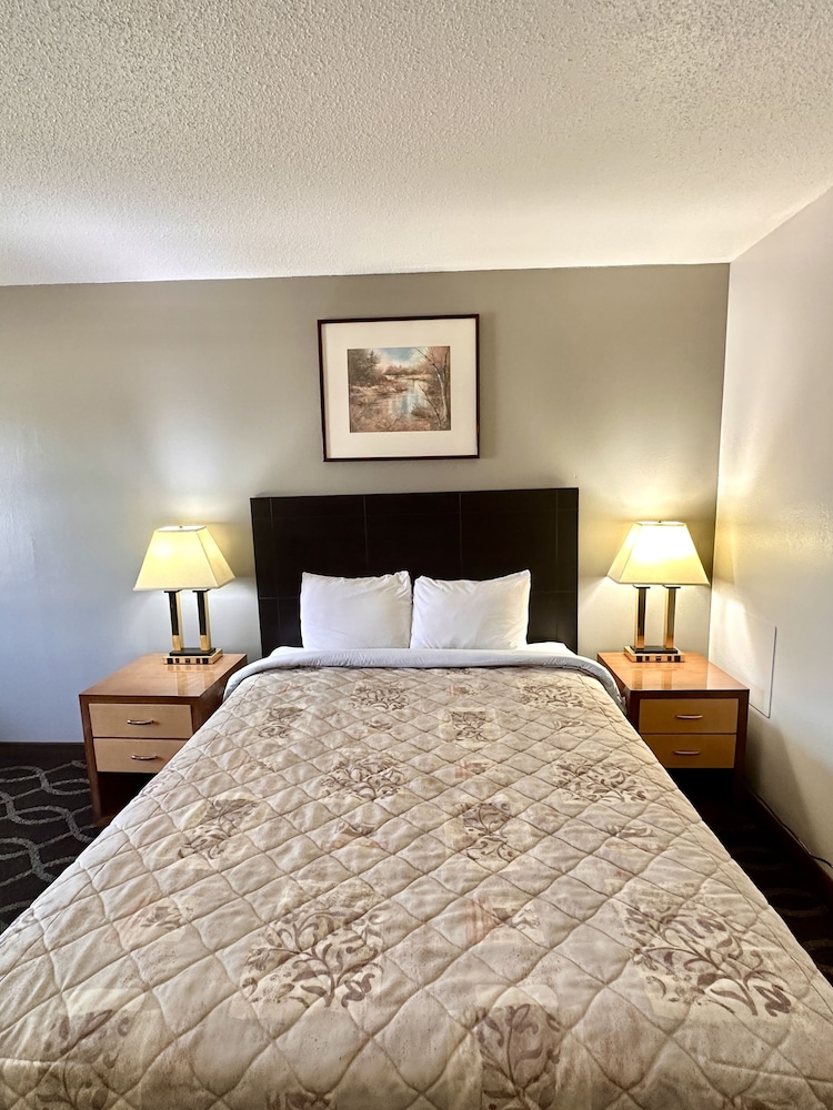 days inn by wyndham denison ia