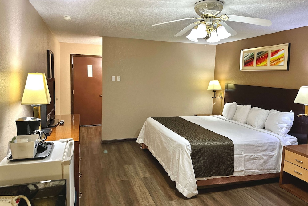 days inn by wyndham denison ia