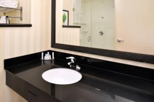 fairfield by marriott inn and suites cedar rapids