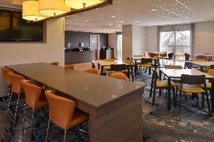 fairfield by marriott inn and suites cedar rapids