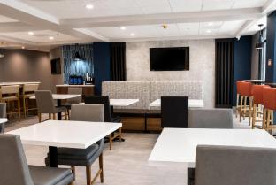 la quinta inn and suites by wyndham duluth atlanta