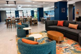 la quinta inn and suites by wyndham duluth atlanta