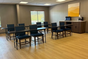 la quinta inn and suites by wyndham duluth atlanta