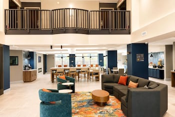 la quinta inn and suites by wyndham duluth atlanta