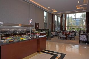 qaser alhamra hotel riyadh