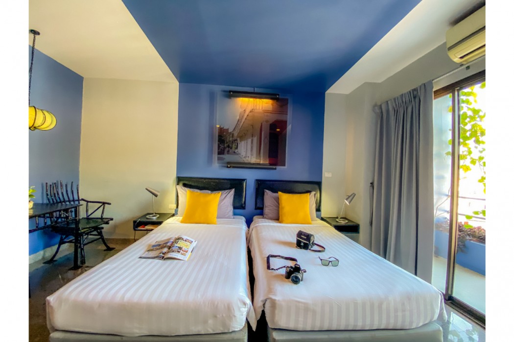 icheck inn phuket town