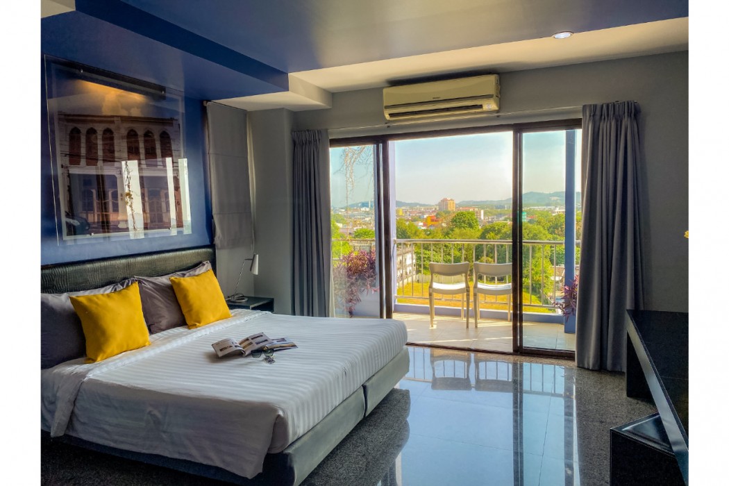 icheck inn phuket town