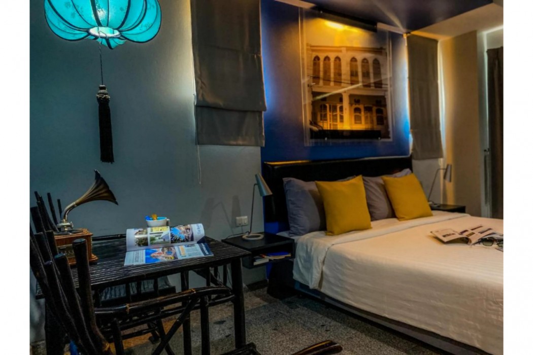 icheck inn phuket town